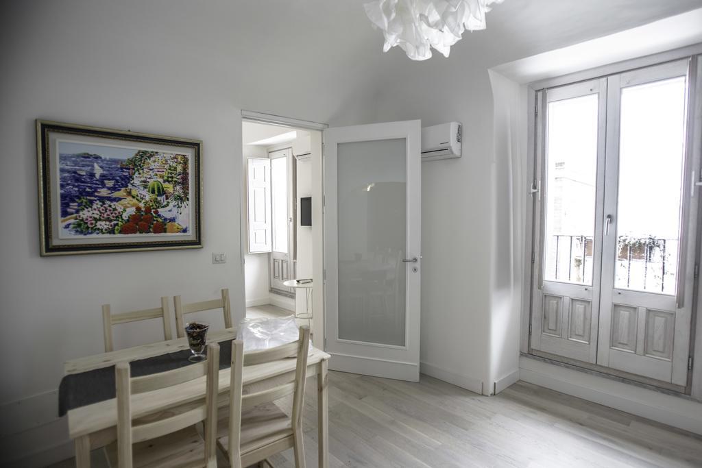 Residence Ventimiglia กานจิ ภายนอก รูปภาพ