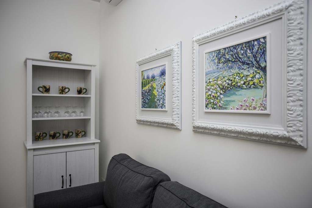 Residence Ventimiglia กานจิ ภายนอก รูปภาพ