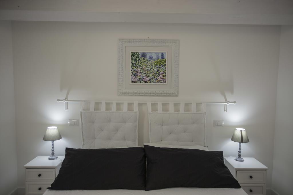 Residence Ventimiglia กานจิ ภายนอก รูปภาพ