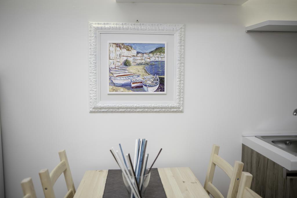 Residence Ventimiglia กานจิ ภายนอก รูปภาพ