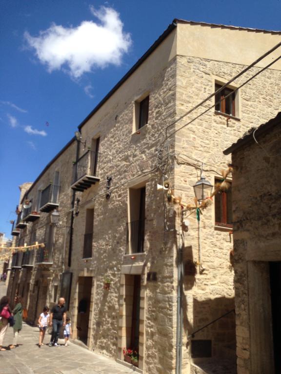 Residence Ventimiglia กานจิ ภายนอก รูปภาพ